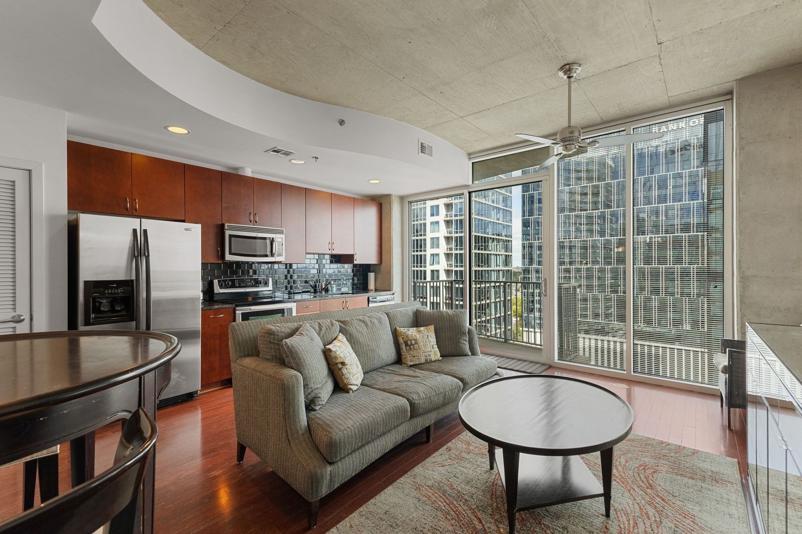 Nashville Condo: 301 Demonbreun St #1712