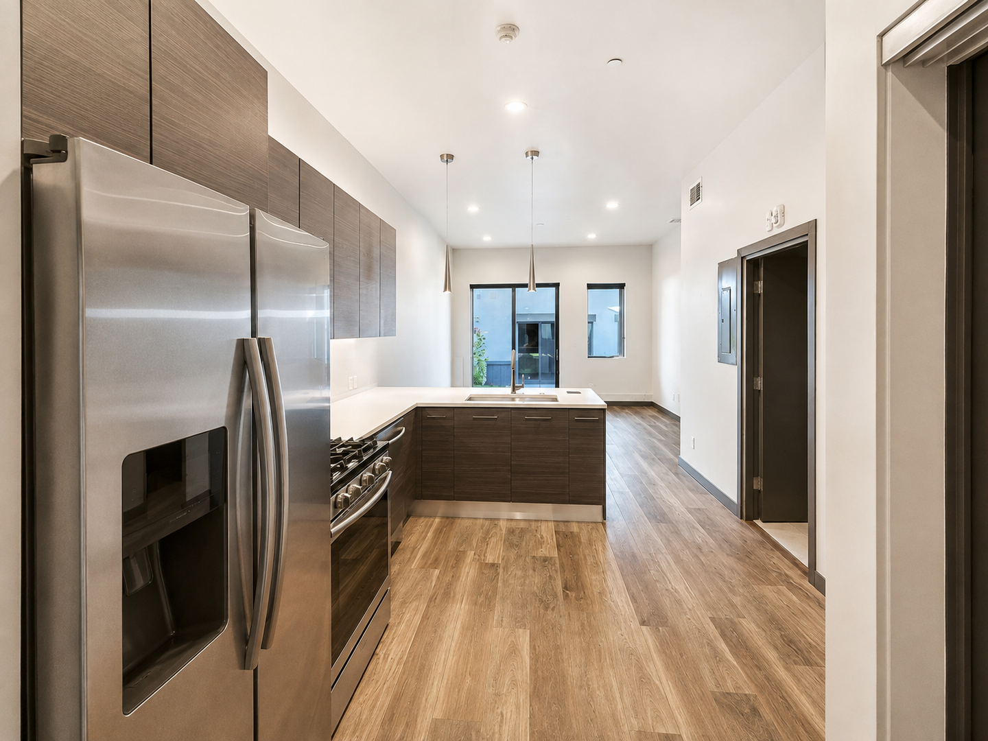 Chambers Lofts LLC 1 of 25