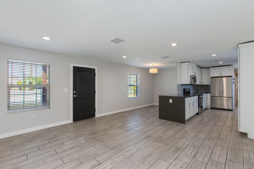 3601 N. 12th St Phoenix, AZ 85014 – photo 1