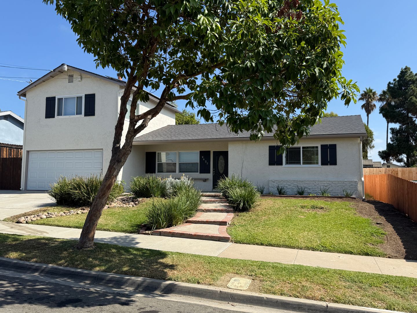 Santee House: 9627 Hume Road