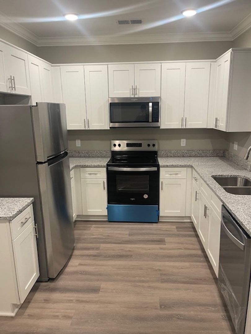 5276 Baker Springs Street 2 of 5