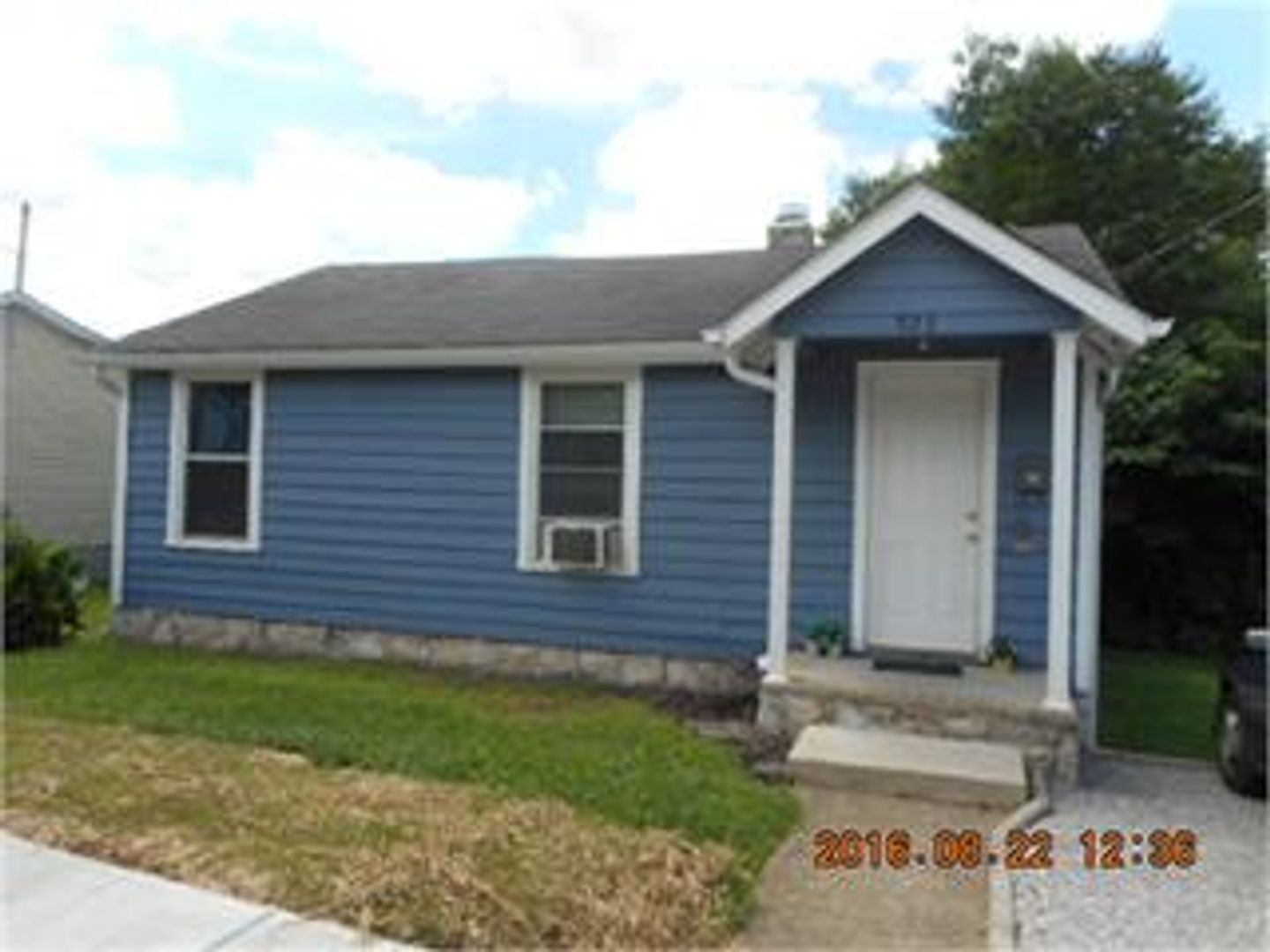 Bowling Green House: 923 e 14th Ave