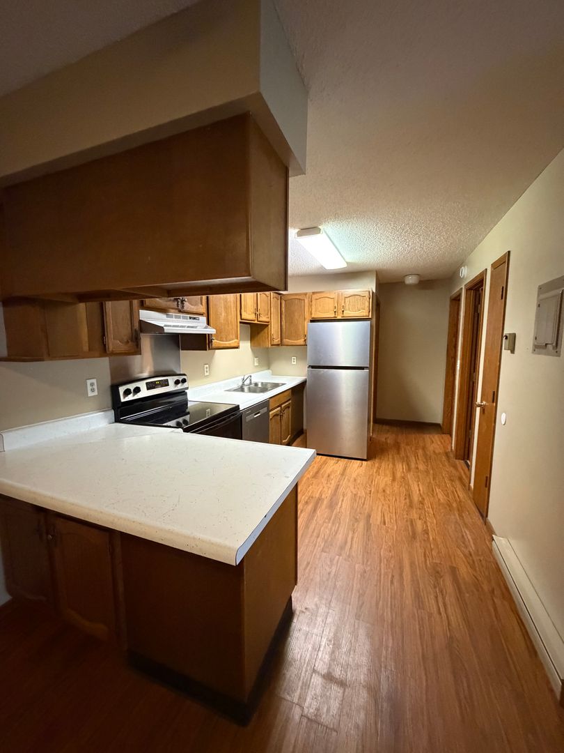 Black River Falls Apartment: 515 N 8th Street