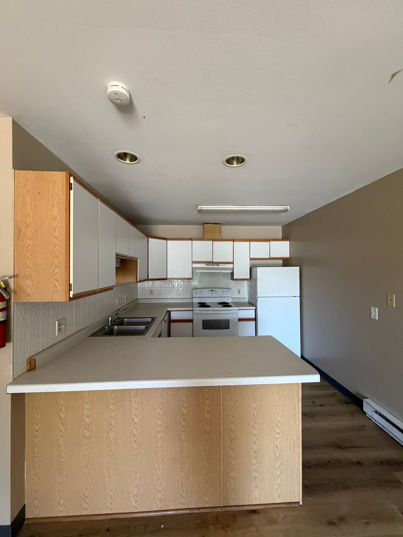 Black River Falls Apartment: 155 Rye Bluff Rd