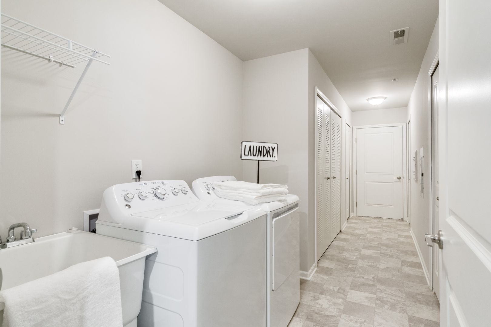 Tribute Creek Apartment Homes 8 of 12