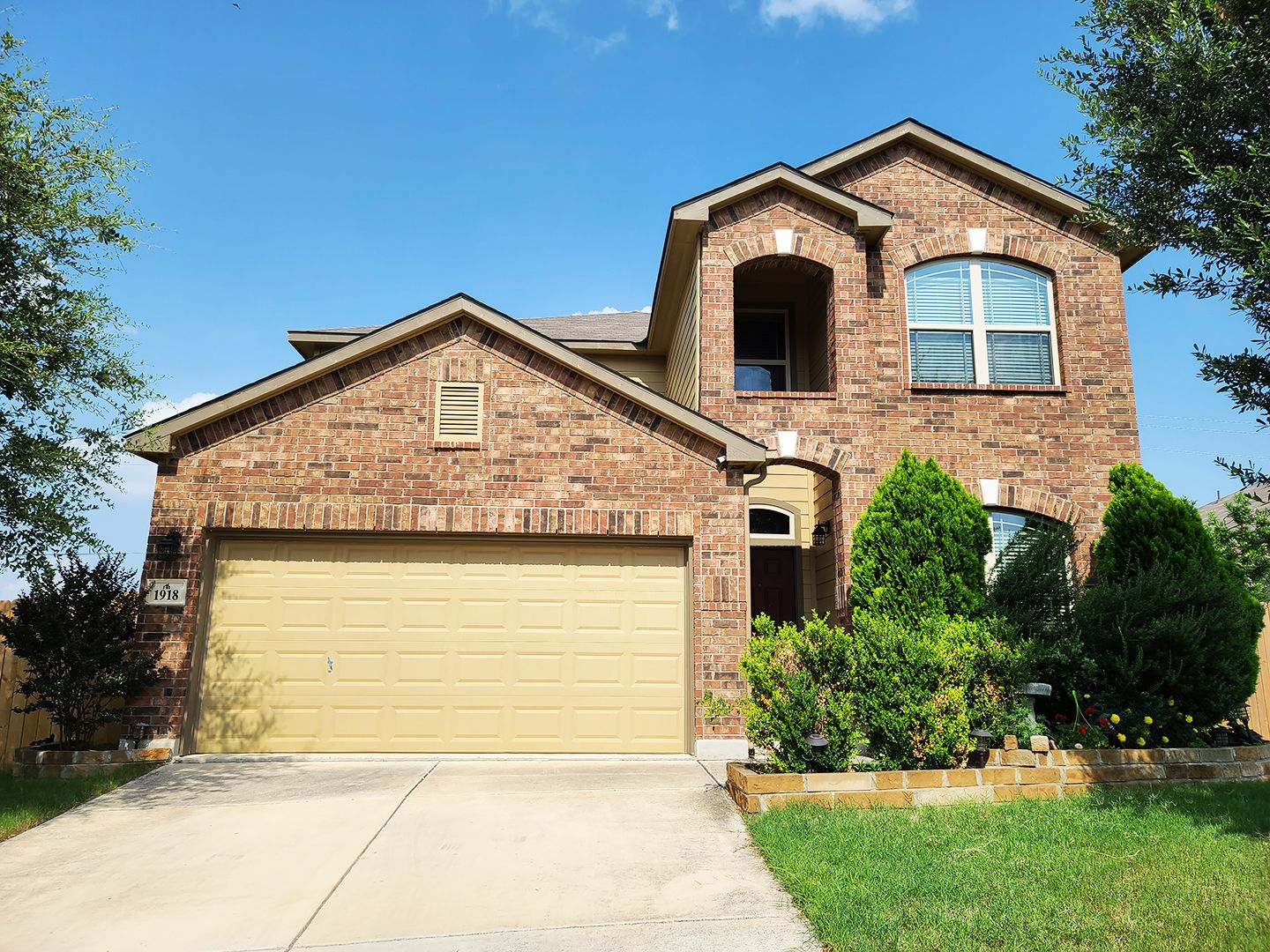 San Antonio House: 1918 Cool Breeze