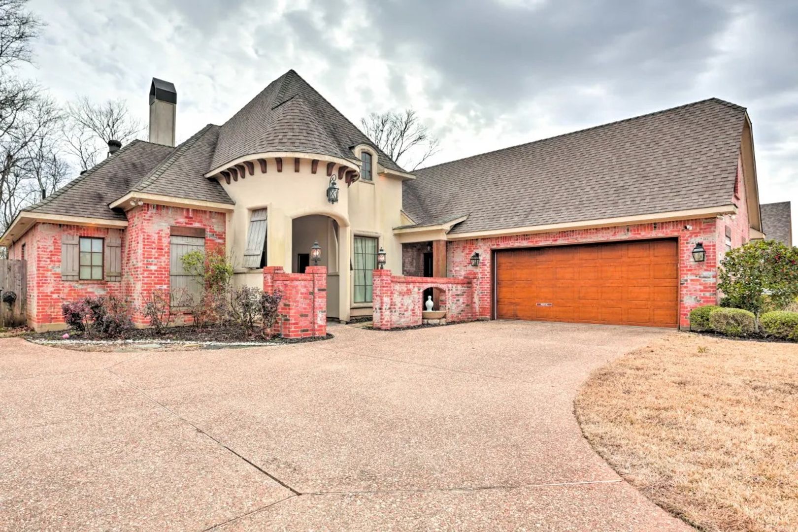 Bossier City House: 111 Haymarket Ct