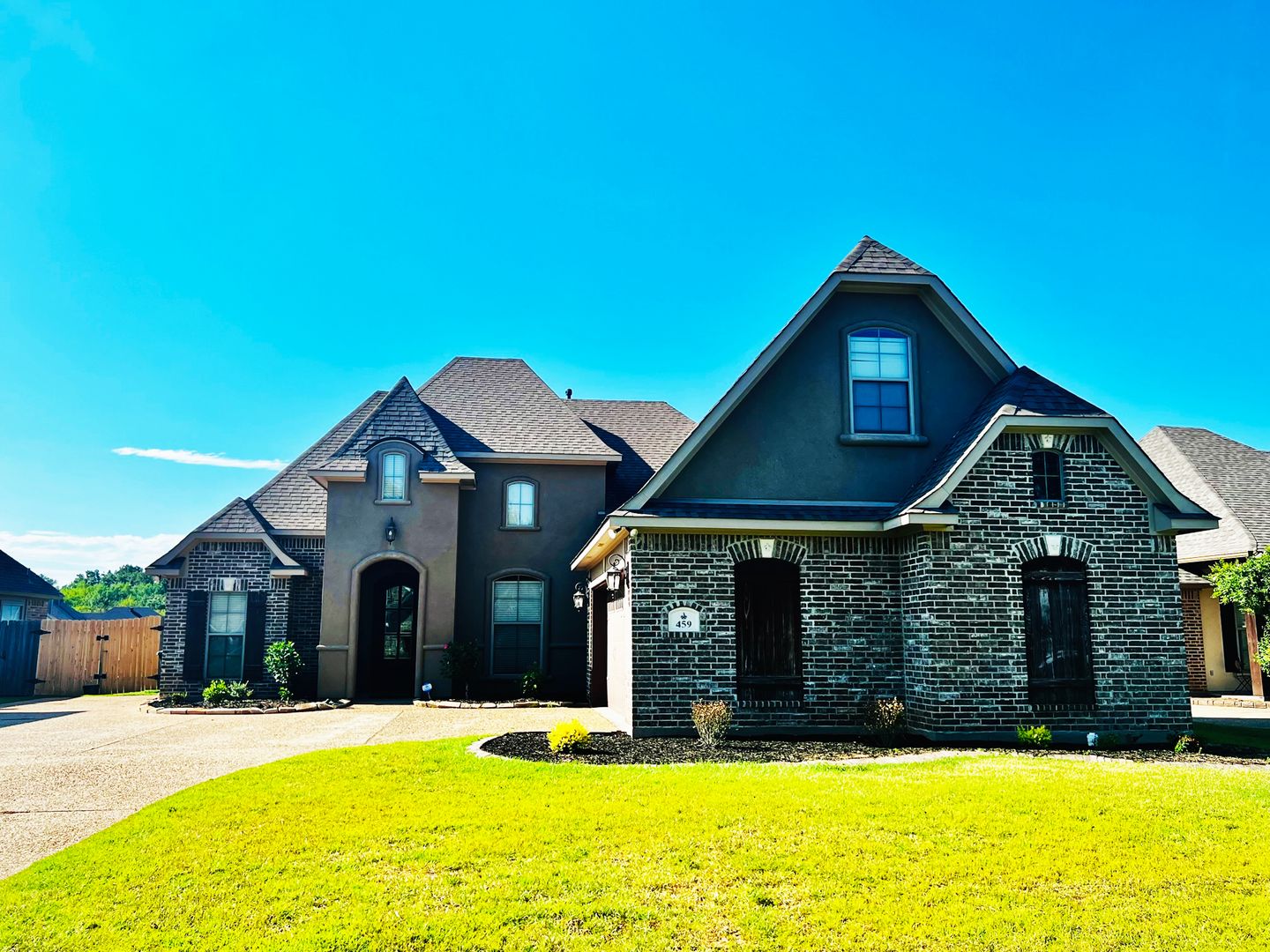 Bossier City House: 459 Long Acre