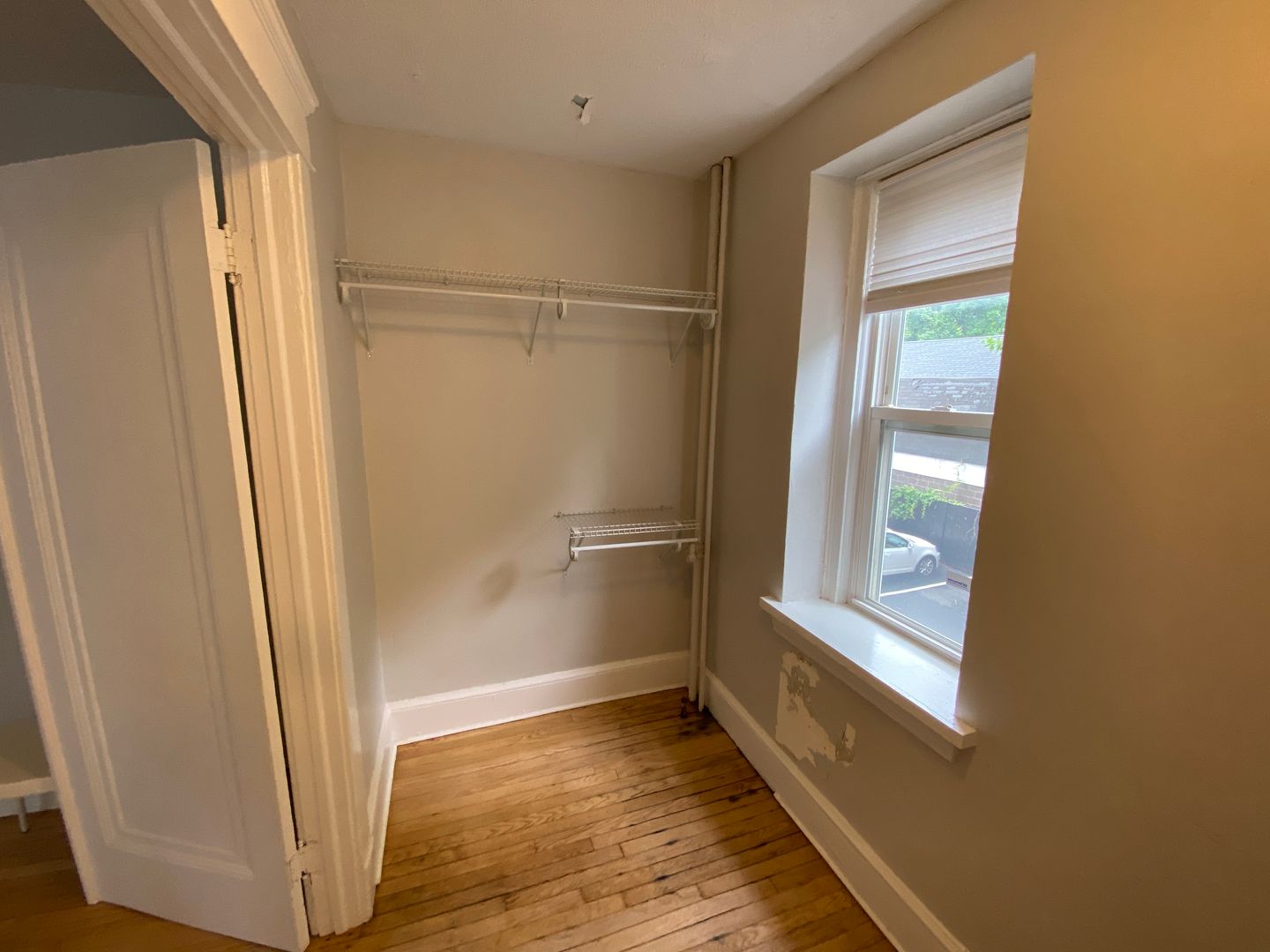 100 Howe Street 10 of 12