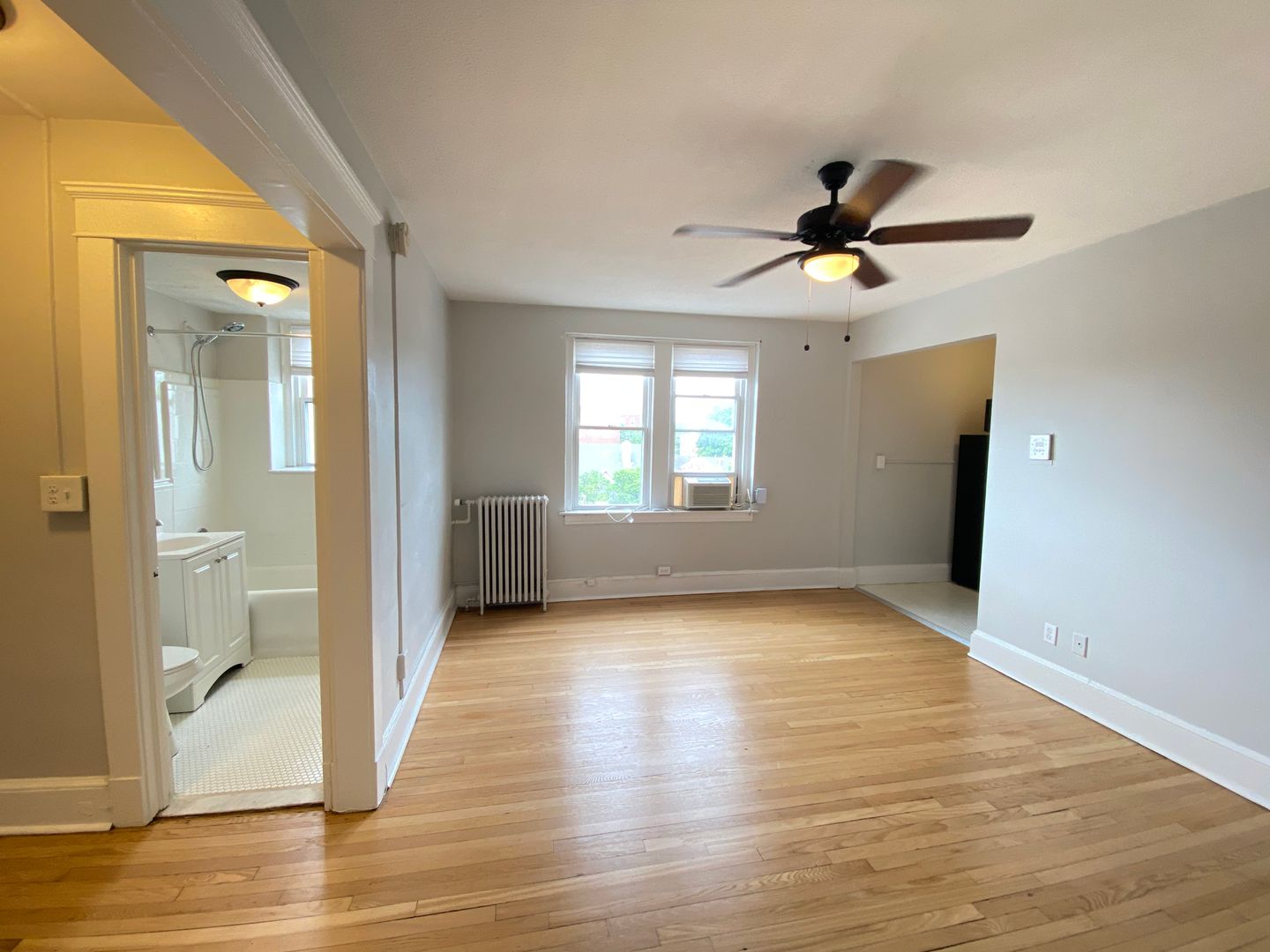 New Haven Apartment: 100 Howe Street