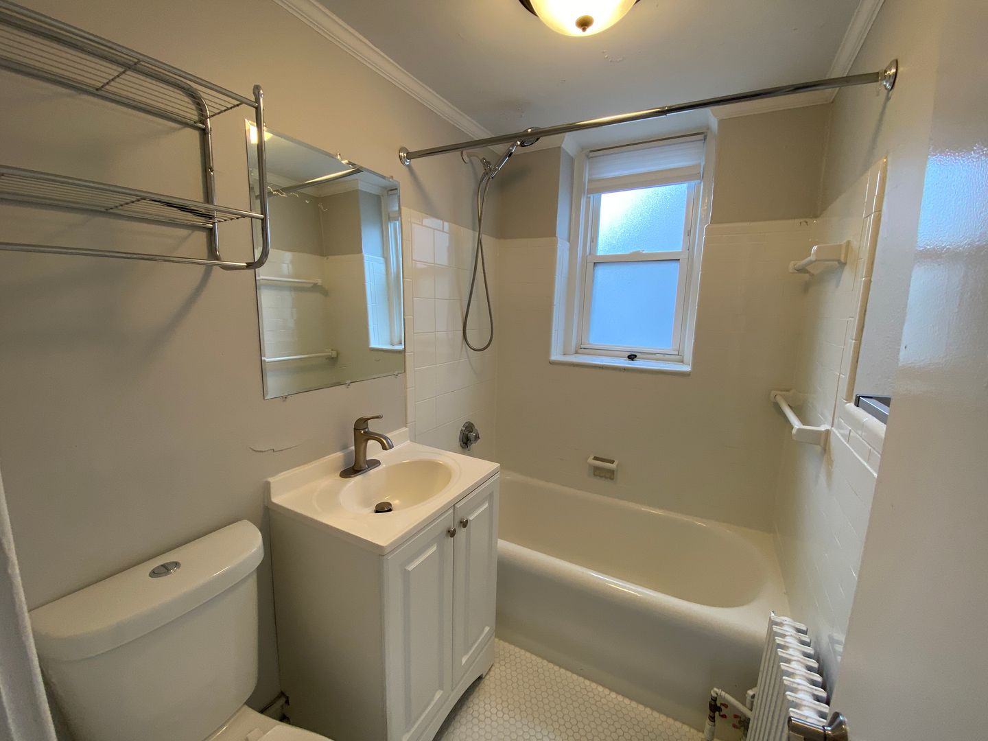 100 Howe Street 3 of 12