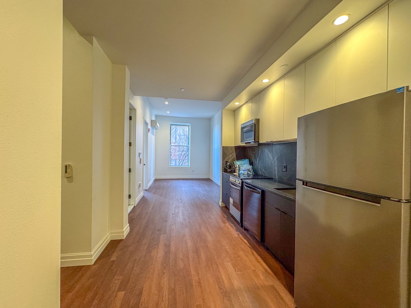 New Haven Apartment: 105 Court Street