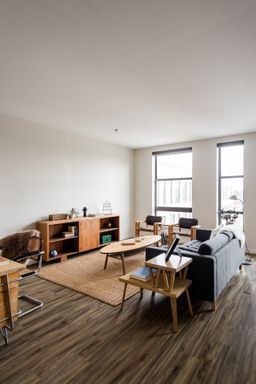 Listing photo thumbnail