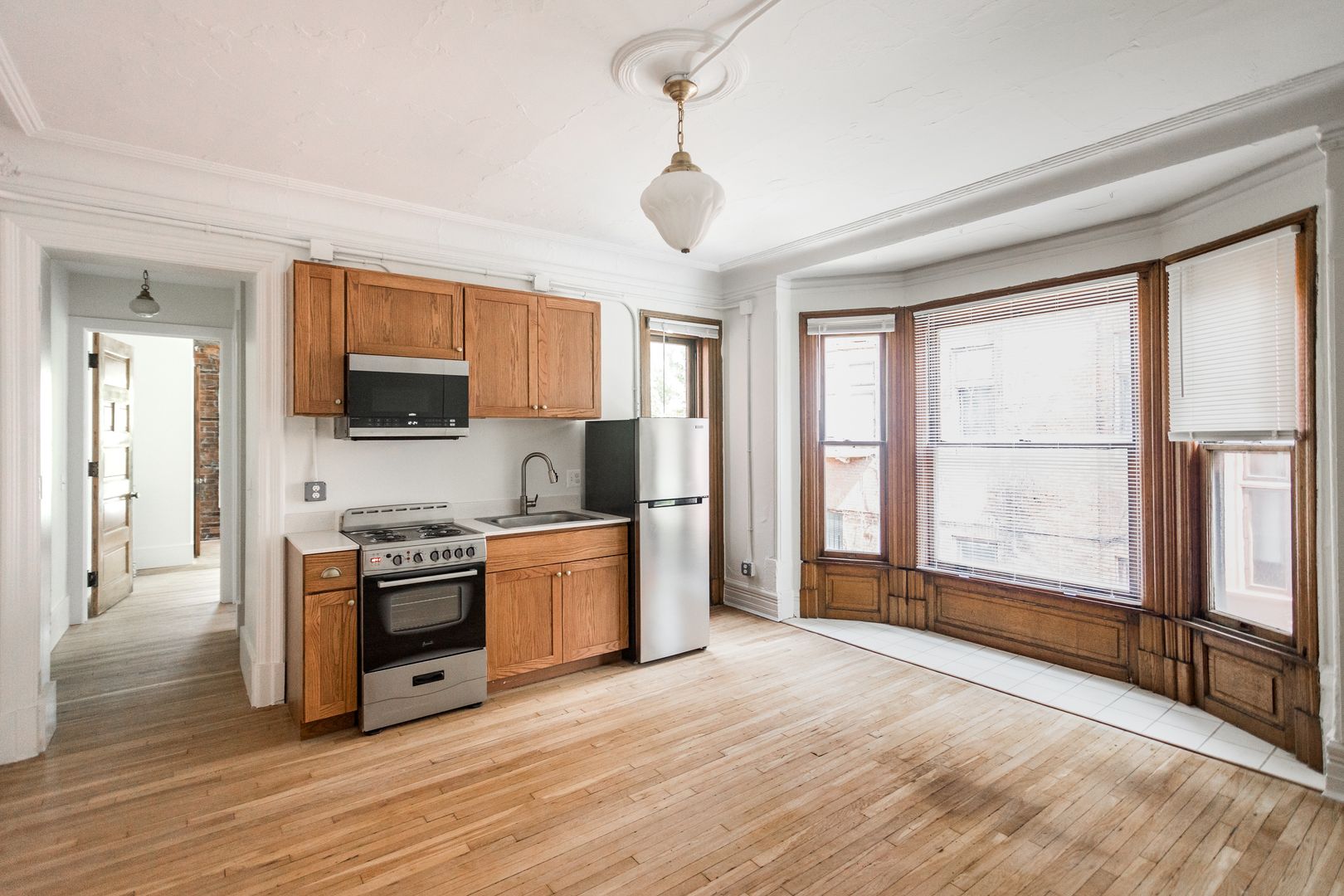 Detroit Apartment: 223 E Ferry Street