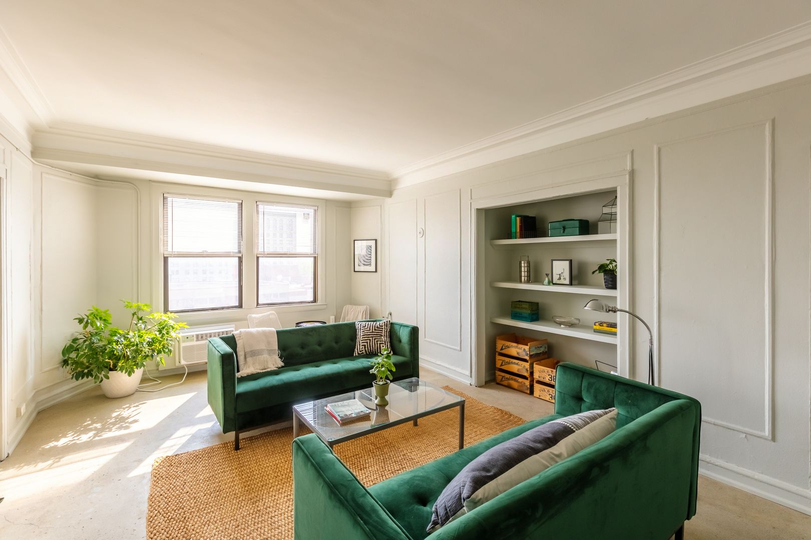 Detroit Apartment: 5440 Cass Ave