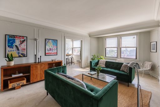 Listing photo thumbnail