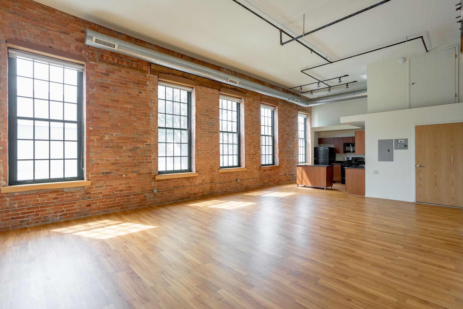 6200 Second Ave , Detroit, MI 48202