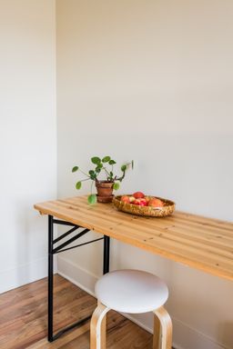 Listing photo thumbnail