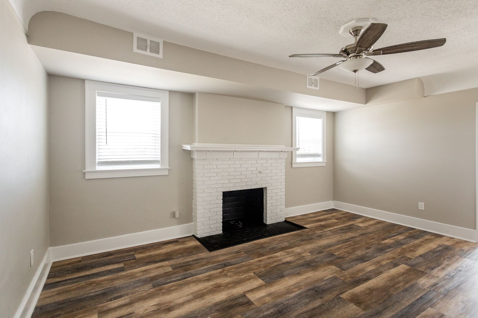 Detroit Apartment: 73 East Palmer