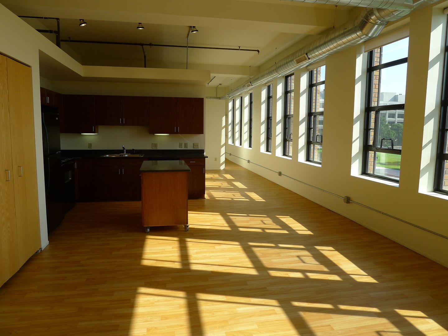 Detroit Apartment: 6200 Second Ave