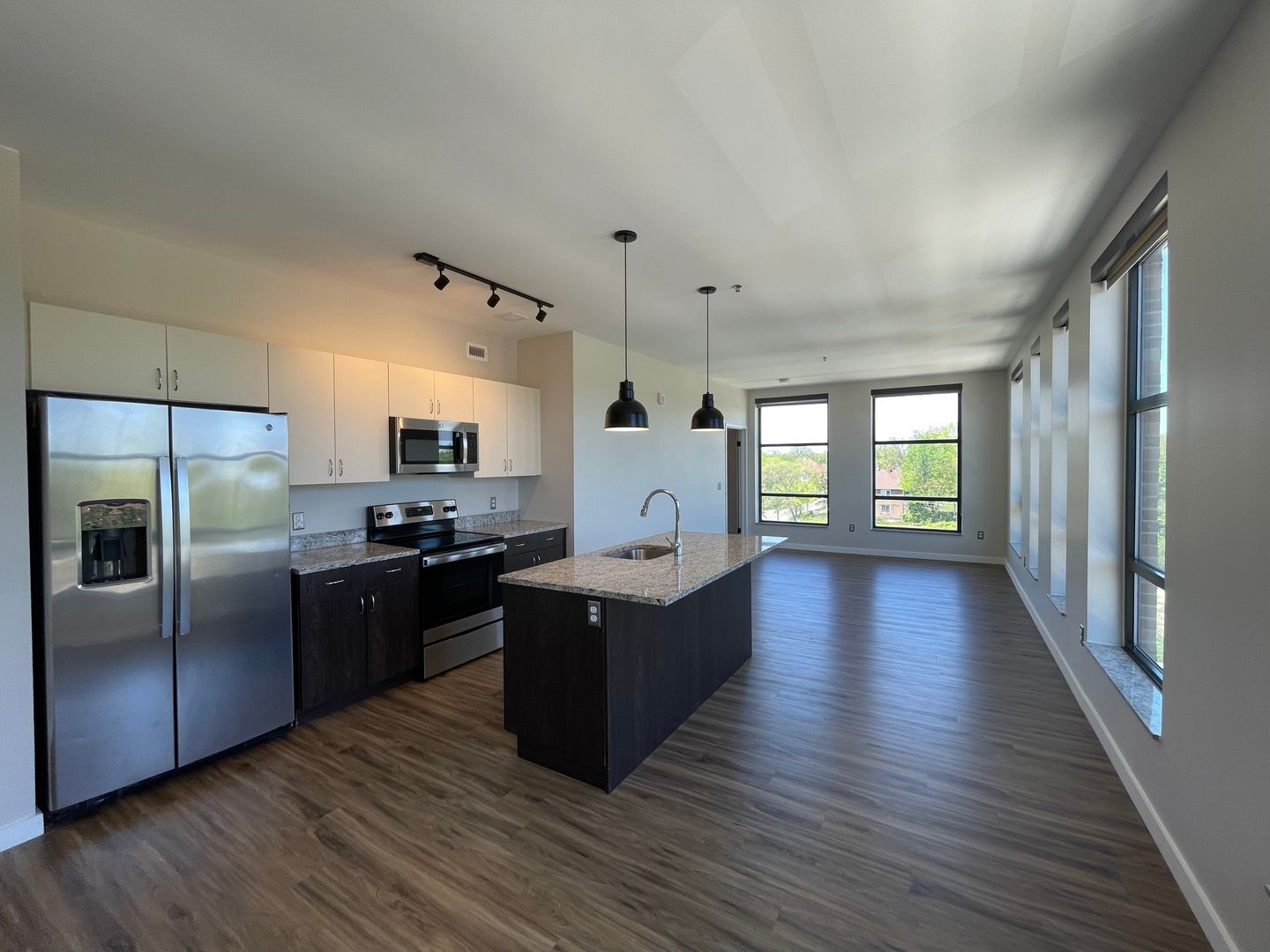 Detroit Apartment: 8001 Kercheval Ave