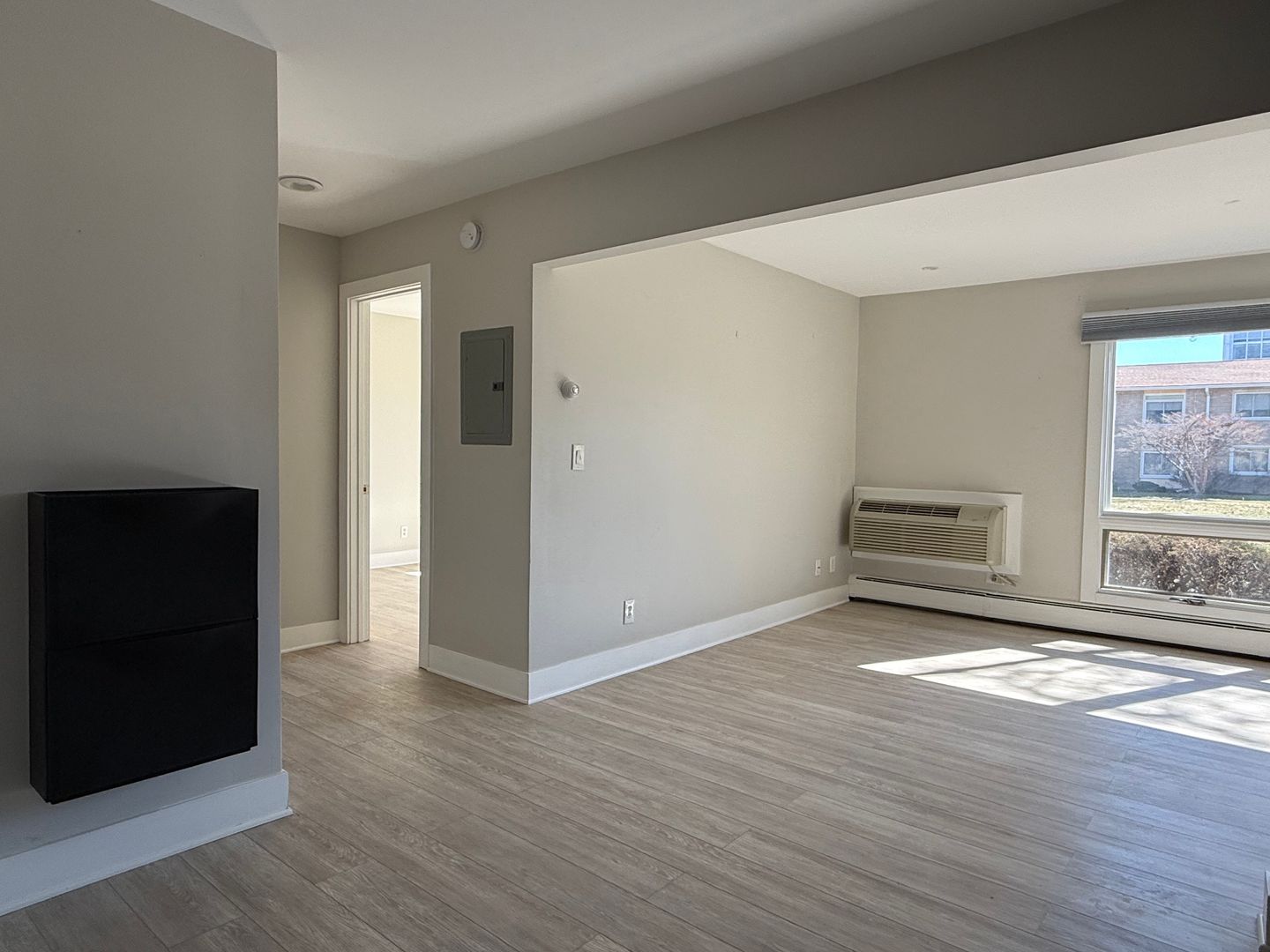 Detroit House: 1525 Cherboneau PL B12