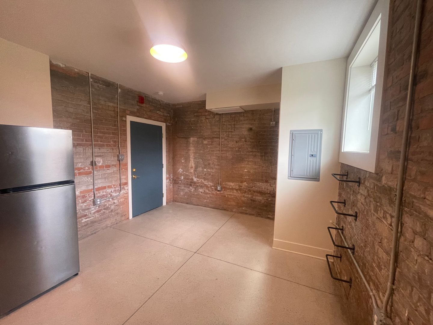 6465 Sterling St, Unit LL04, Detroit, MI 48202