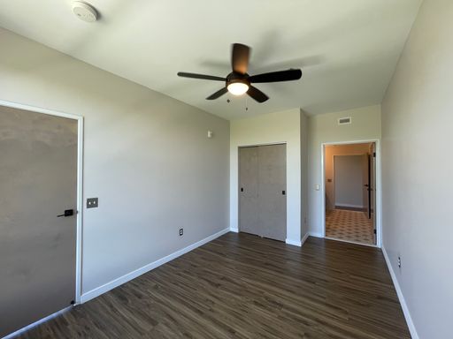 Listing photo thumbnail