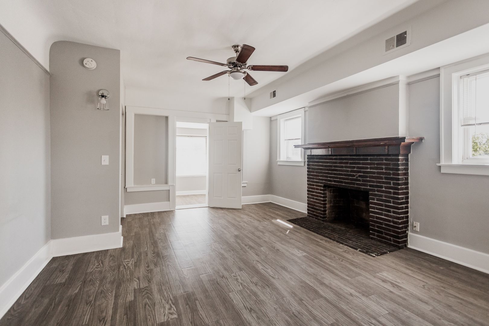 Detroit Apartment: 73 East Palmer