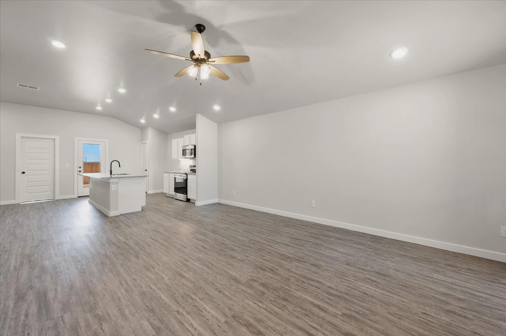 Havenbrook - 5548 Auburn Street 6 of 10