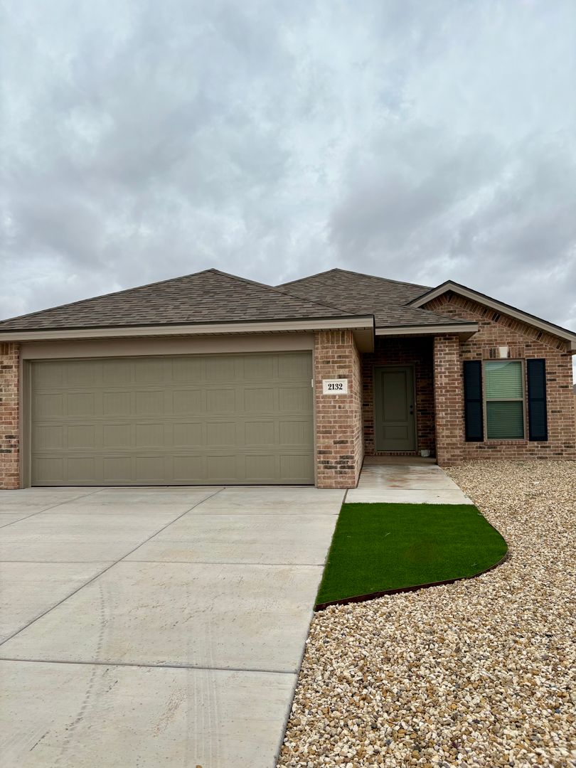 Lubbock House: 2132 Kokomo Avenue