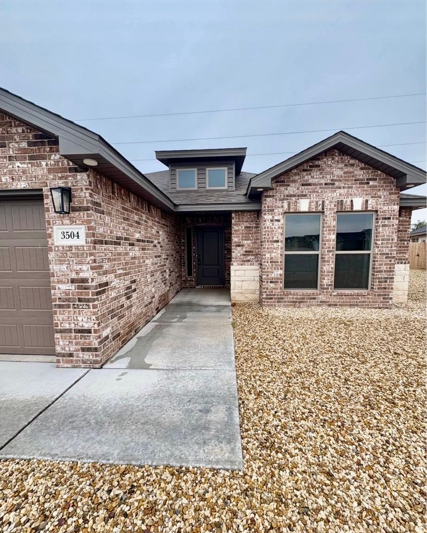 Lubbock House: 3504 Turner Ave