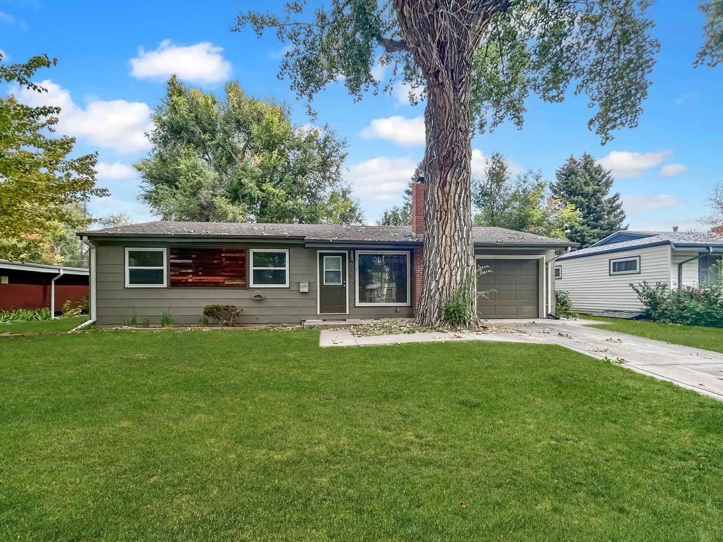 Denver House: 6325 E Minnesota Drive