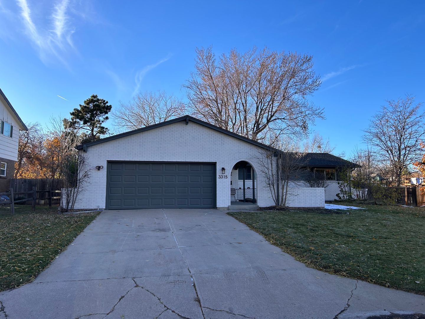 Denver House: 3315 S Akron St