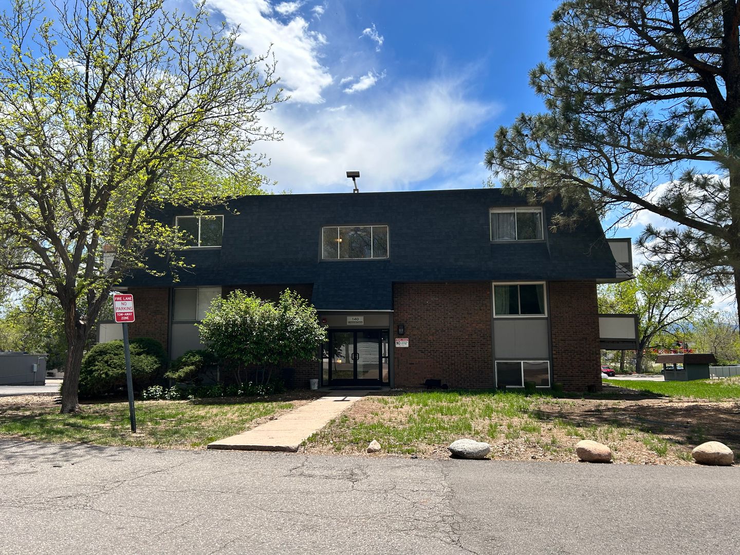 Centennial Condo: 140 E. Highline Circle #108