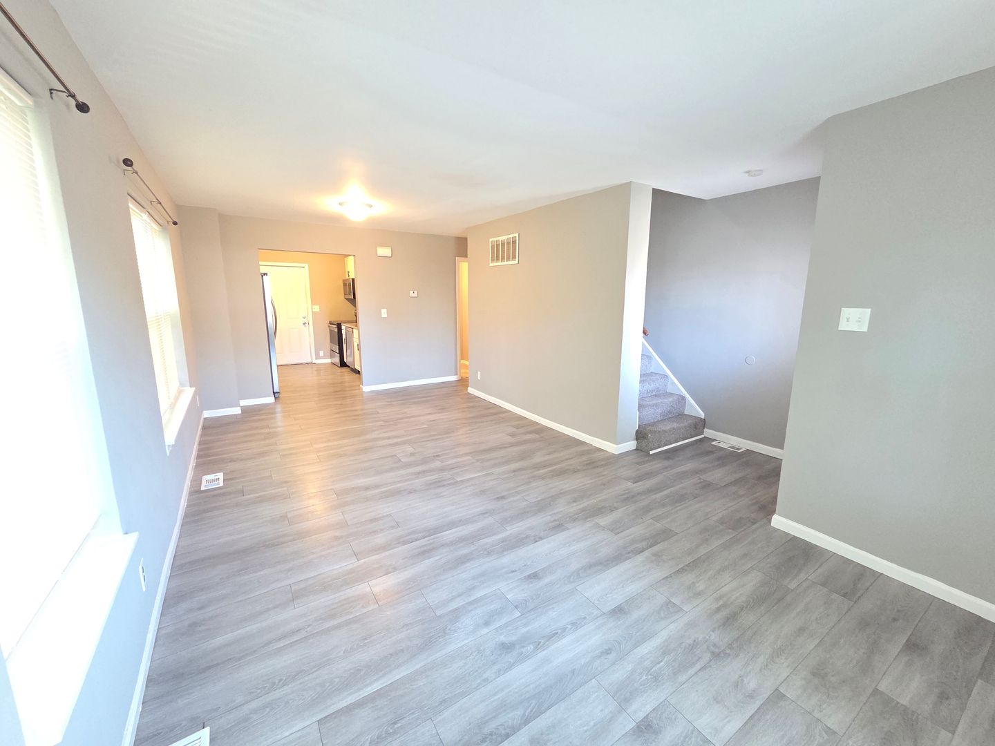 Saint Louis Townhome: 4346 Swan Ave