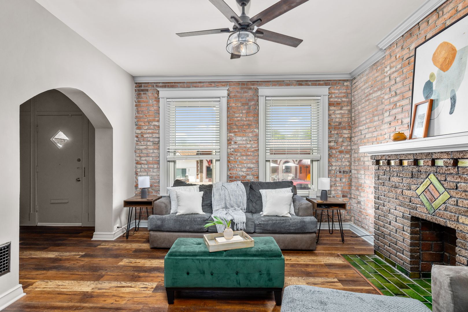 St Louis House: ​5918 Southwest Ave