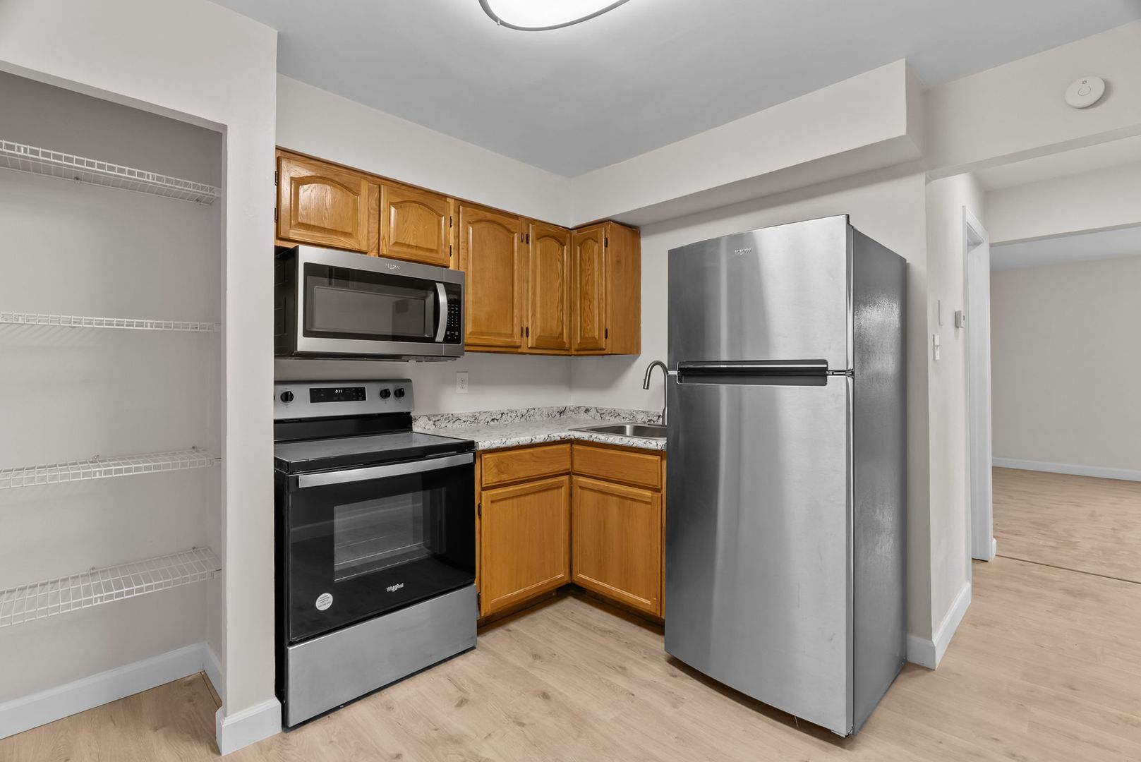 Saint Louis Apartment: 4617 Virginia Ave