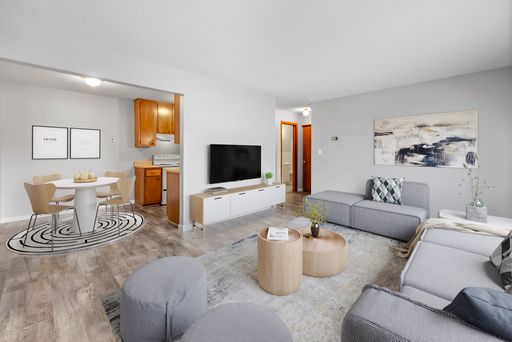 Quiet, Well Maintained Apts!