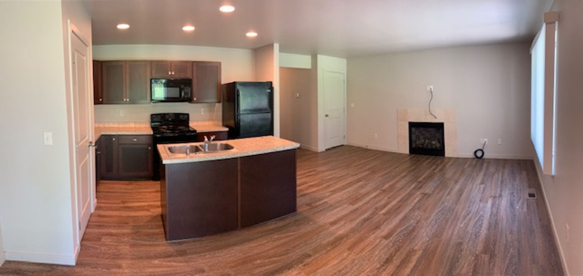 Spokane Valley Apartment: 616-18 S. Felts