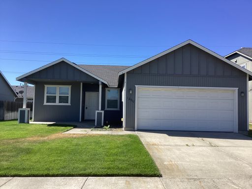 Fully updated 3Bedroom, 2bath Airway Rancher - Available NOW!