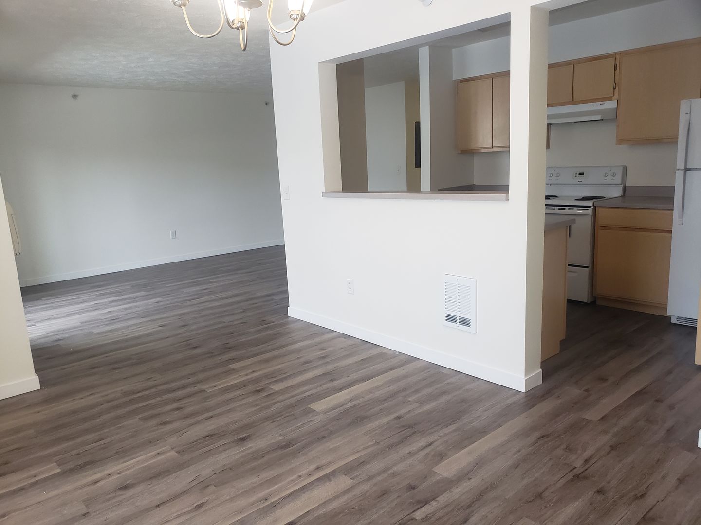 Spokane Valley Apartment: Deerfield Apartments