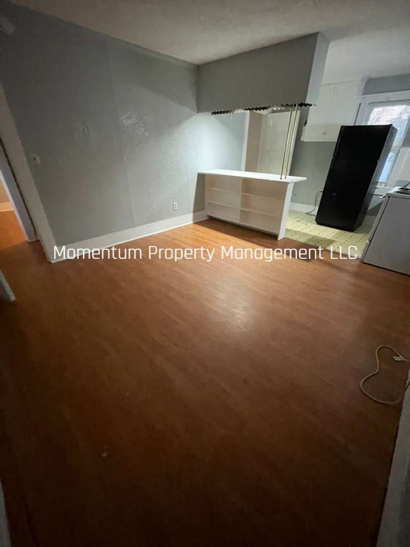 Tampa Apartment: 8406 N. Brooks - Unit C