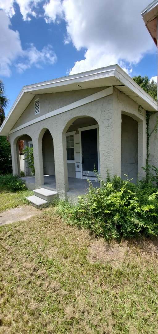 Tampa Apartment: 3214 E. 10th Ave.