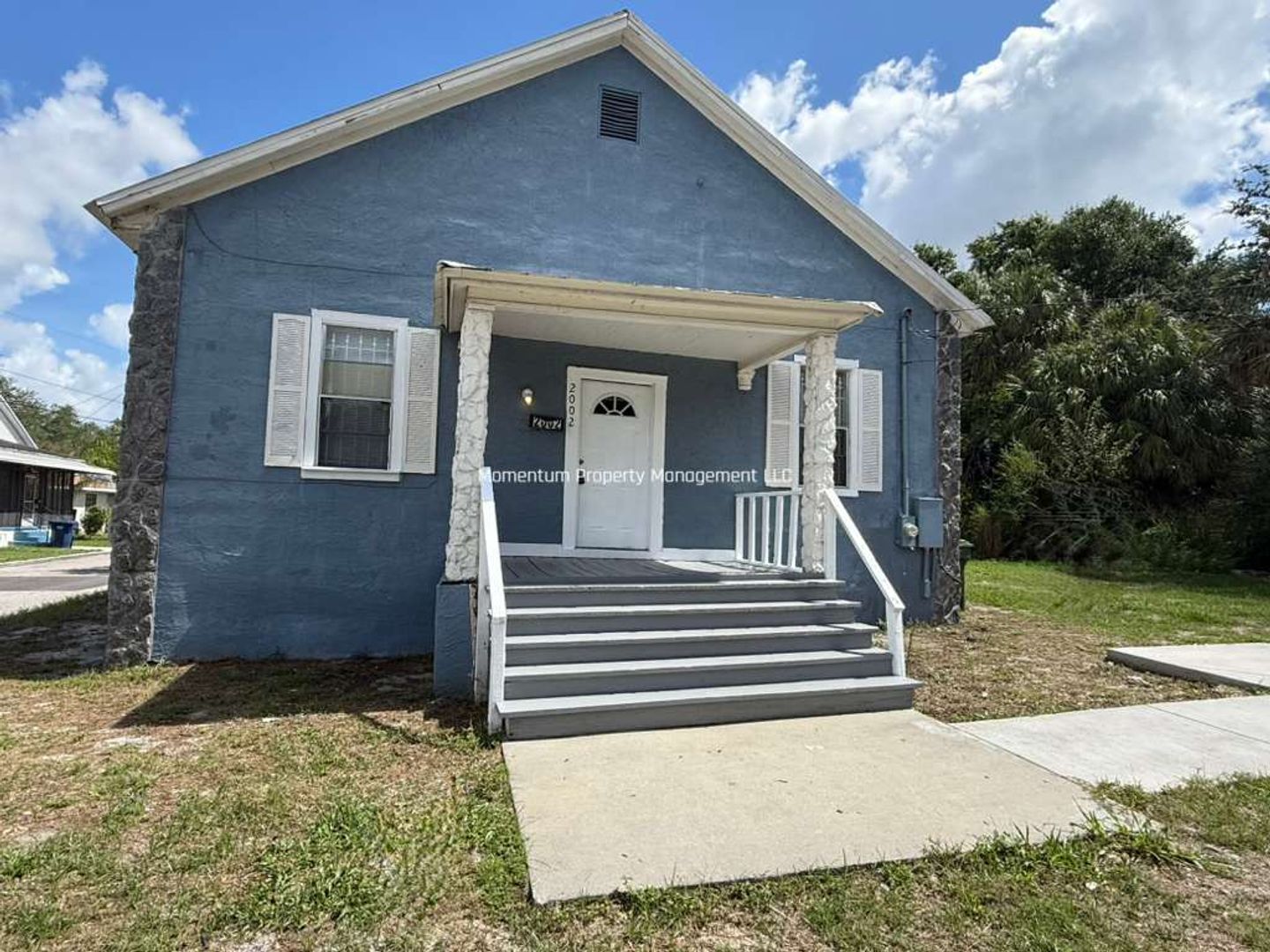 Tampa House: 2002 E 18th Ave