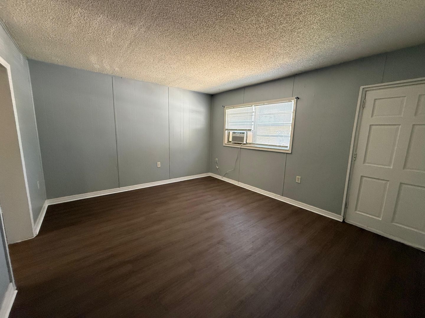 Lakeland House: 1405 Lotela Avenue - 2/1
