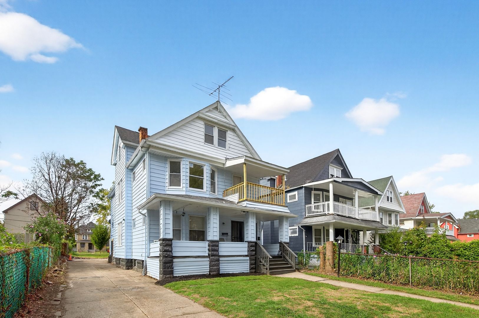 Cleveland Apartment: 13608 Earlwood Rd