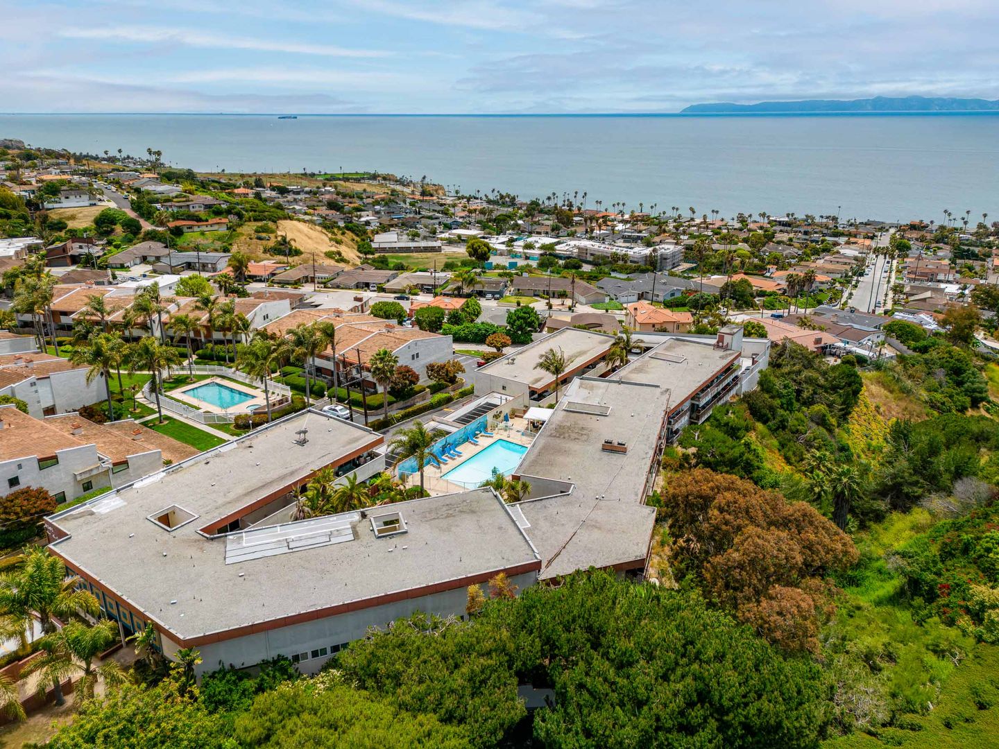 San Pedro Apartment: 2161 West 25th Street