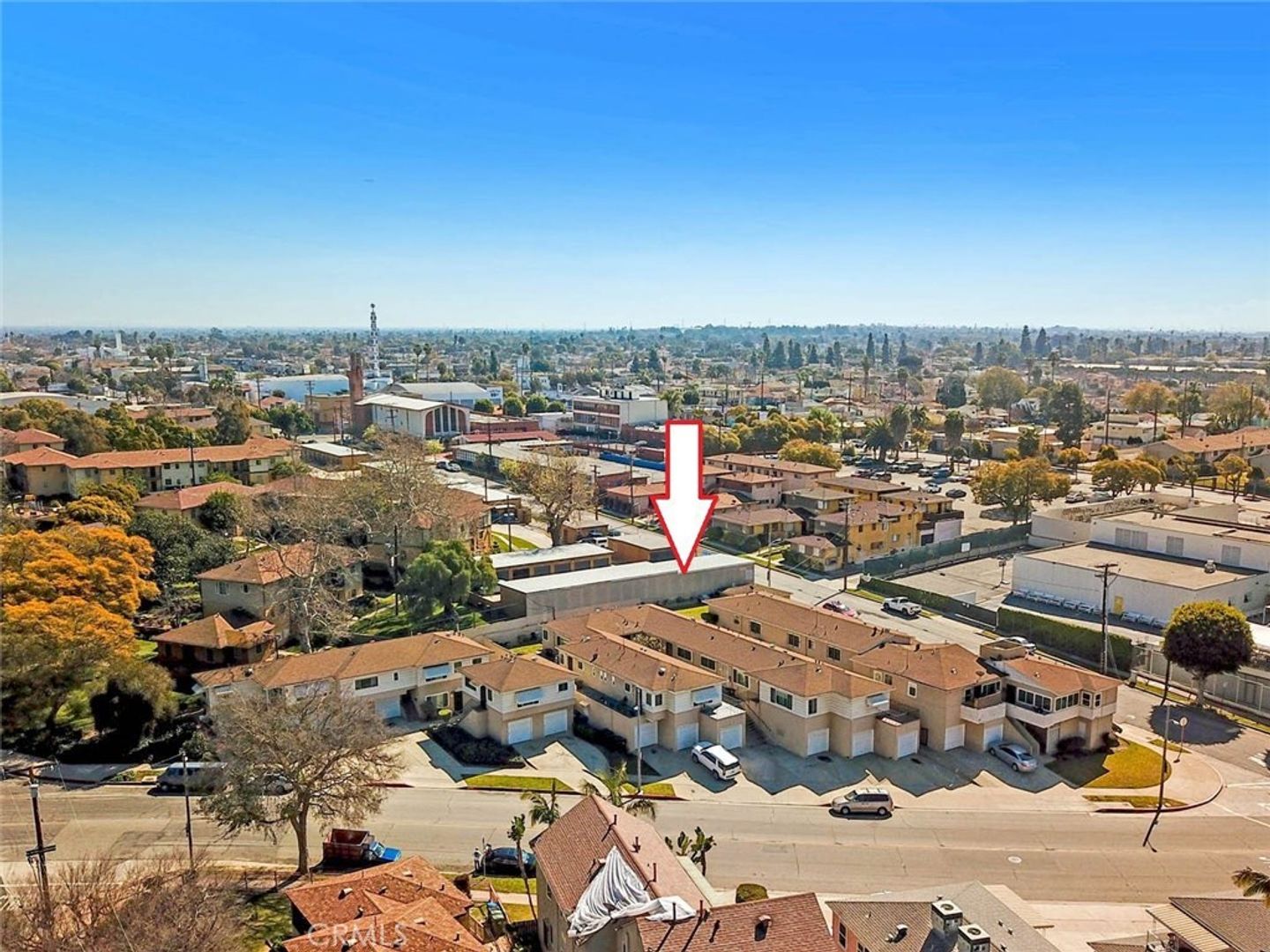 Inglewood Apartment: 8400-8422 Crenshaw Drive