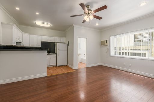Charming One-Bedroom Apartment in Prime Hollywood! – photo 1
